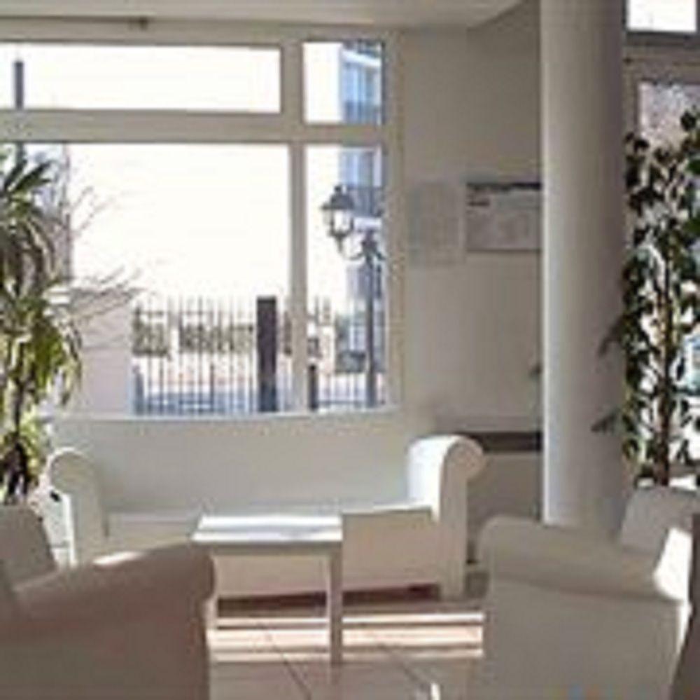 City Residence Marne-La-Vallee-Bry-Sur-Marne Нуази-ле-Гран Екстериор снимка
