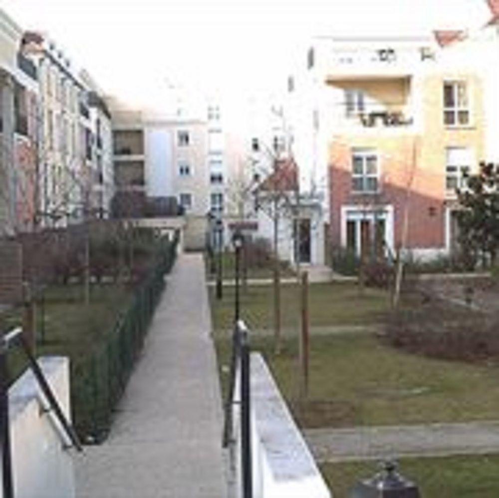 City Residence Marne-La-Vallee-Bry-Sur-Marne Нуази-ле-Гран Екстериор снимка