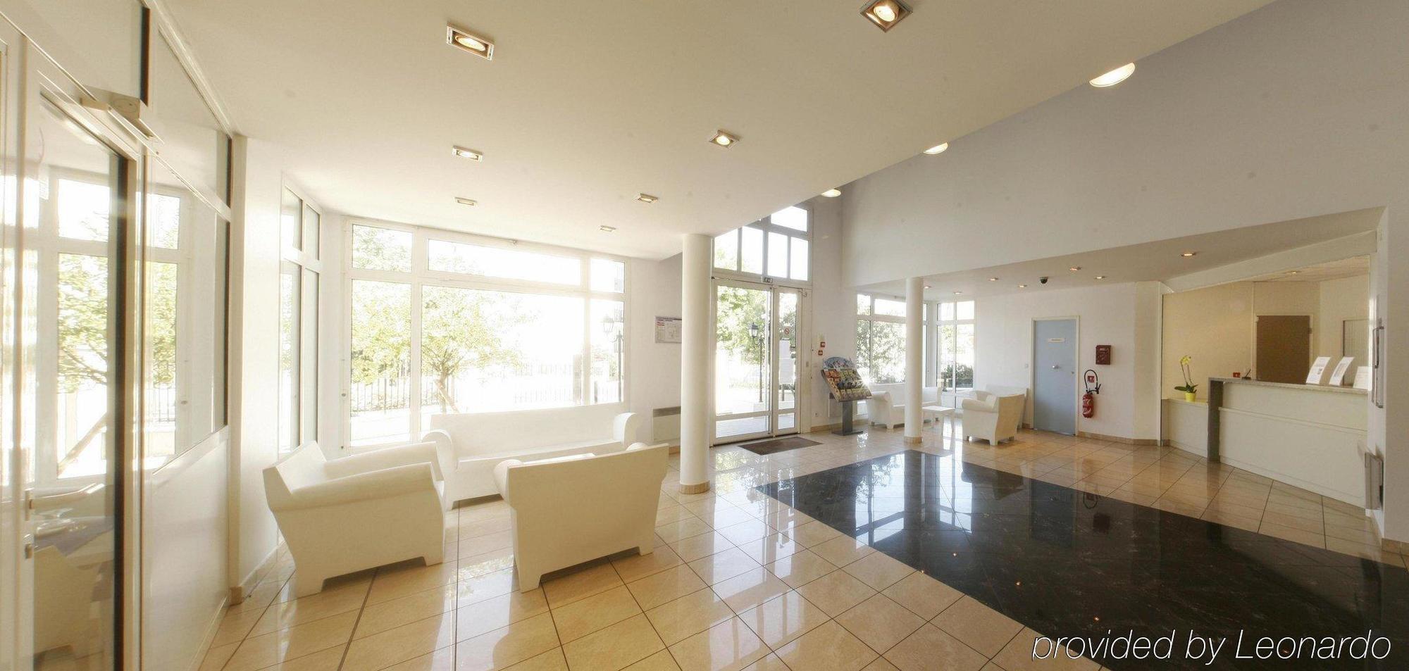 City Residence Marne-La-Vallee-Bry-Sur-Marne Нуази-ле-Гран Екстериор снимка