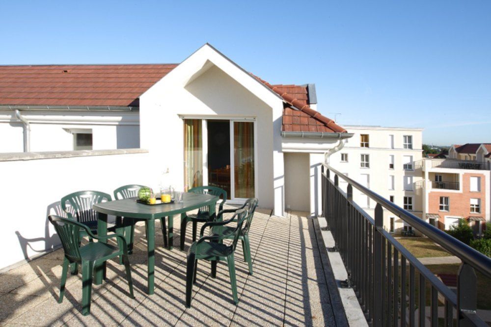 City Residence Marne-La-Vallee-Bry-Sur-Marne Нуази-ле-Гран Екстериор снимка