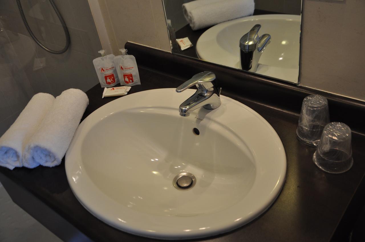 City Residence Marne-La-Vallee-Bry-Sur-Marne Нуази-ле-Гран Екстериор снимка