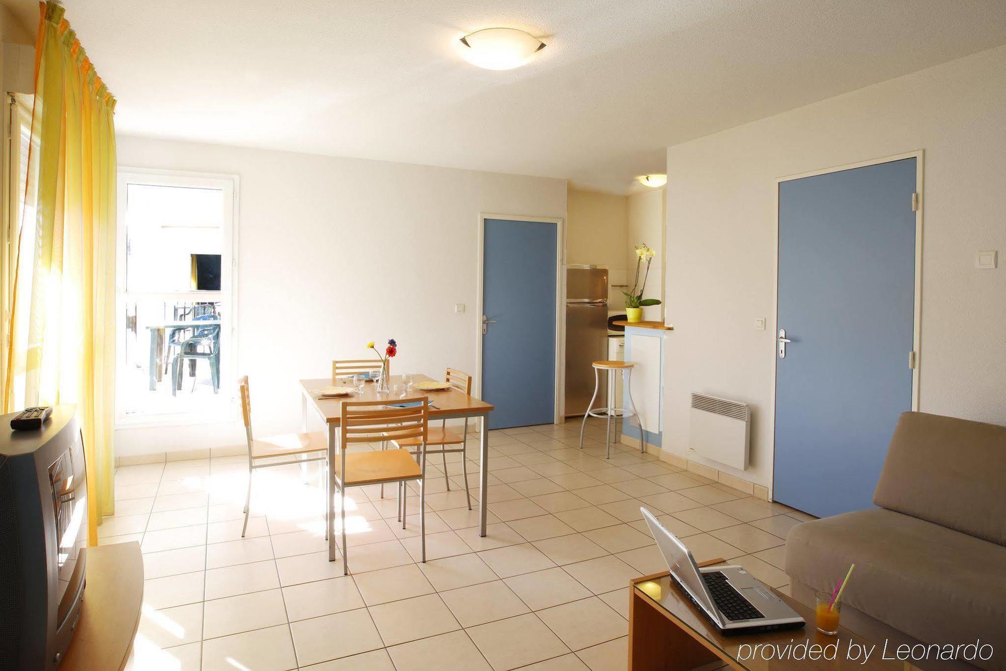 City Residence Marne-La-Vallee-Bry-Sur-Marne Нуази-ле-Гран Екстериор снимка