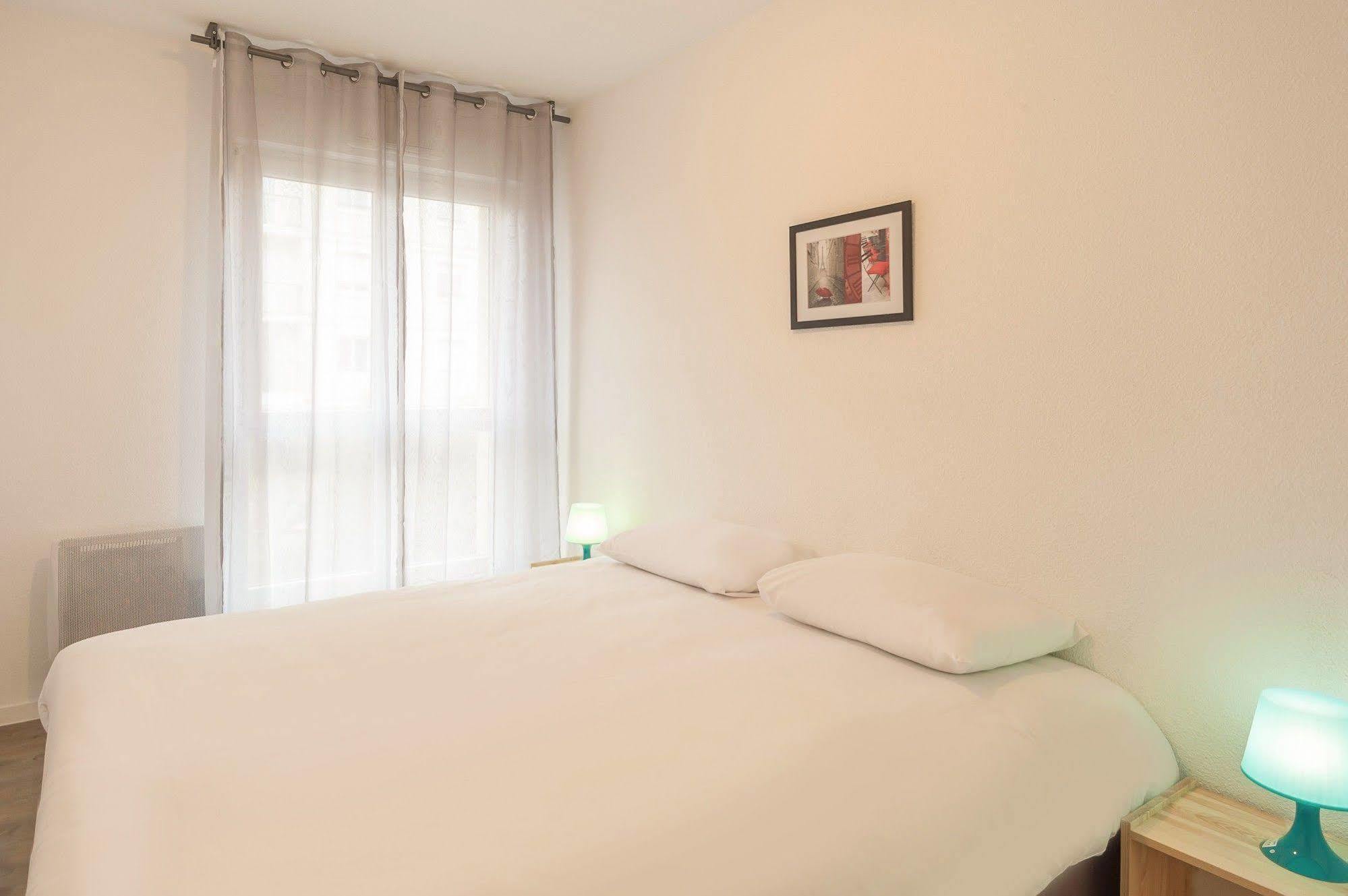 City Residence Marne-La-Vallee-Bry-Sur-Marne Нуази-ле-Гран Екстериор снимка