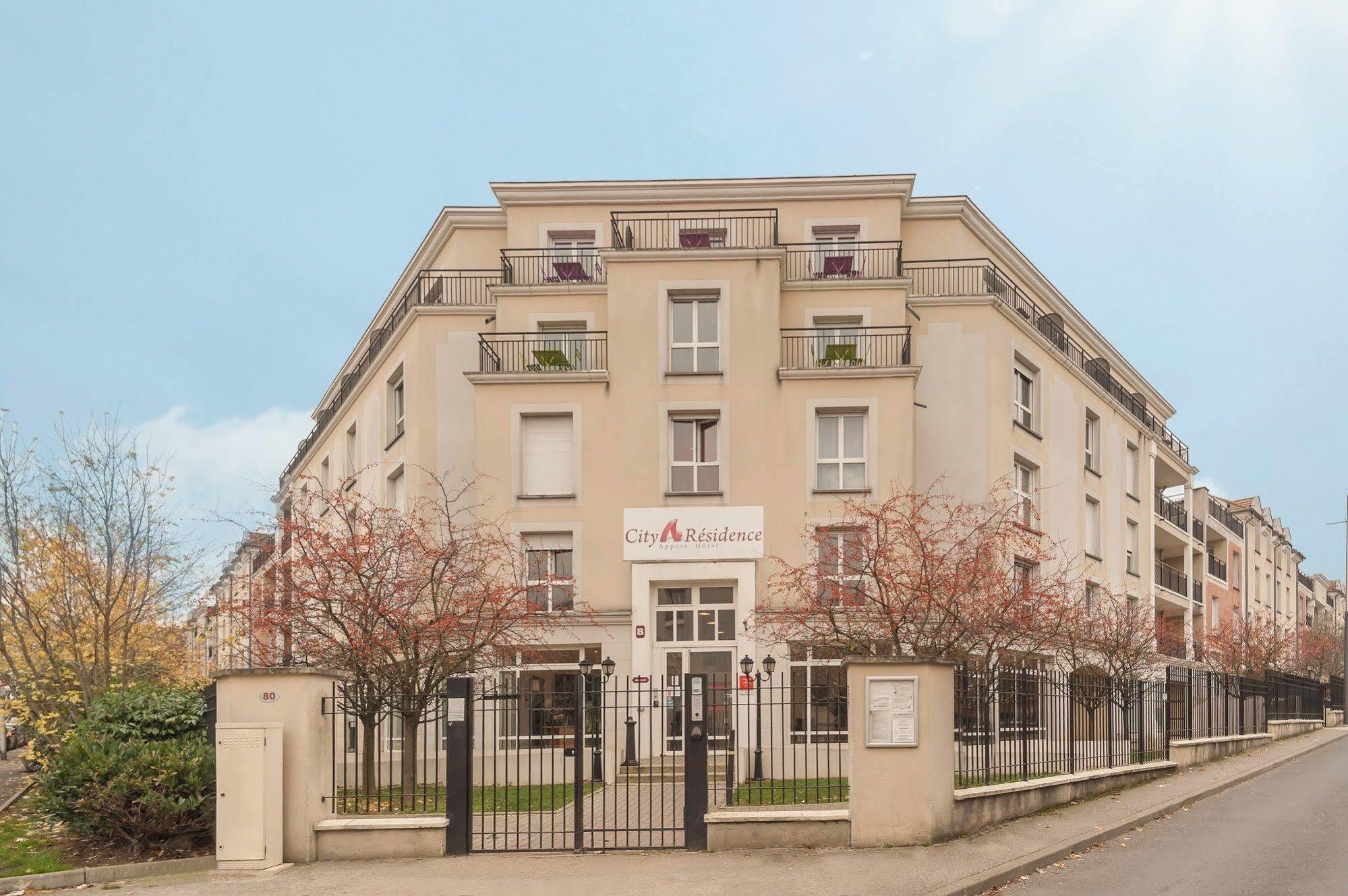 City Residence Marne-La-Vallee-Bry-Sur-Marne Нуази-ле-Гран Екстериор снимка